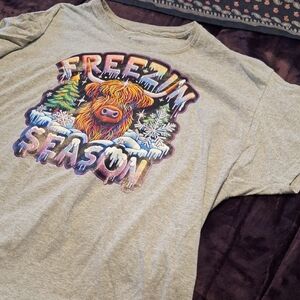 Hanes Gray Kids 'Freezin Season' Graphic Tee with Colorful Highland Cow